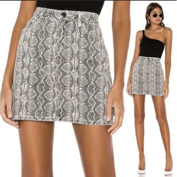 Blank NYC Womens 28 Snake‎ Print Pattern Denim Mini Jean Skirt - Picture 1 of 8